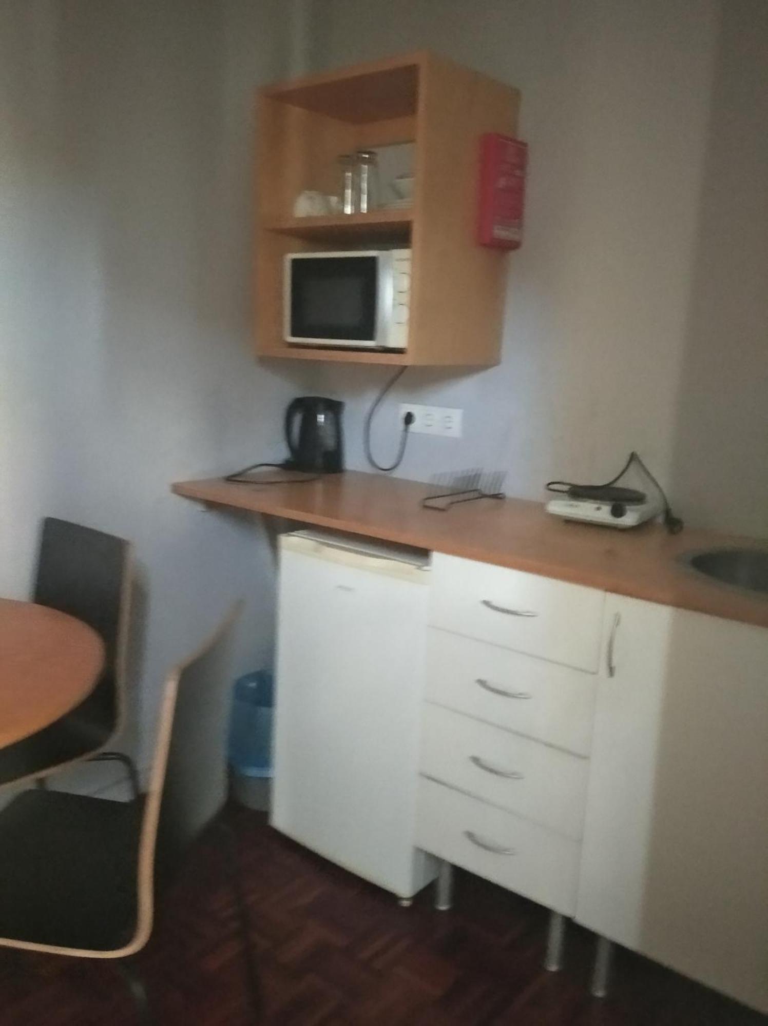 Metro Campanha Apartment