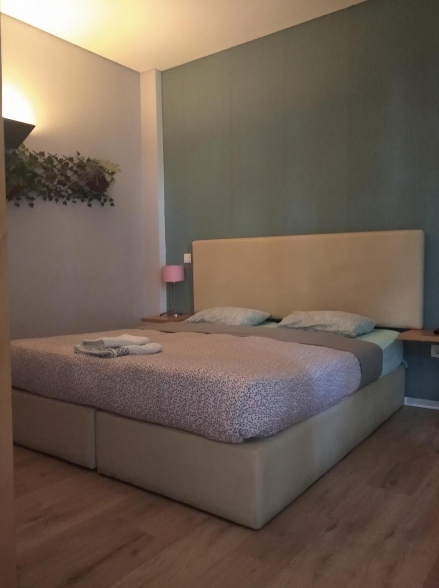 Apartment Metro Campanha *